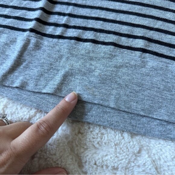Victoria’s Secret PINK | Grey & Black Long Sleeve Striped Slouch | Size Small - Picture 4 of 8